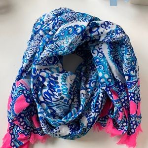 Like New Lilly Pulitzer Scarf